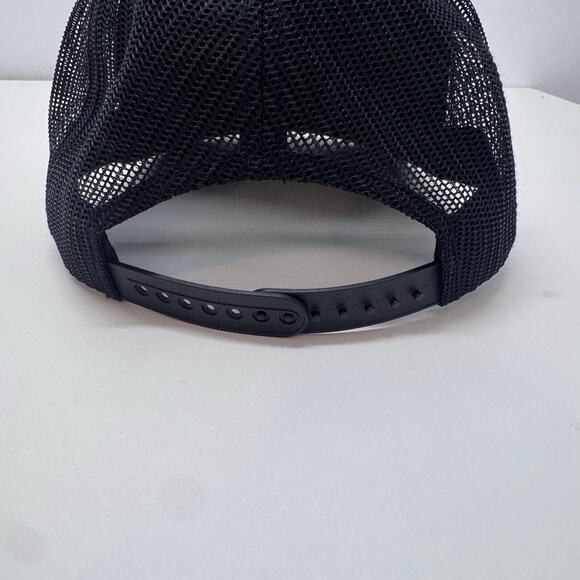 Famous CLOUD 9 Aspen Baseball Hat Metallic Rainbow OSFM Ski Mountain Party - Picture 6 of 7